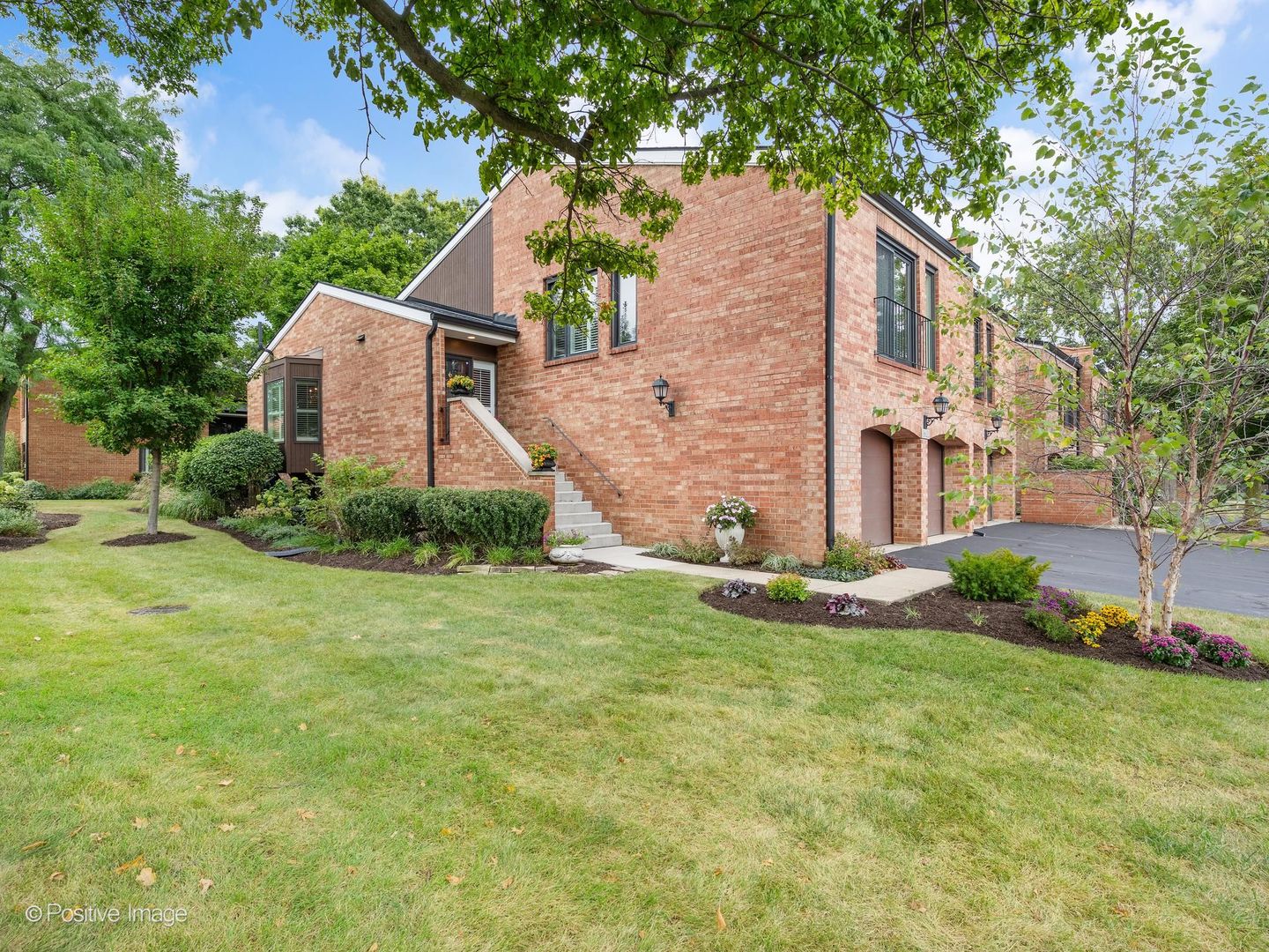 property viewer photo 1