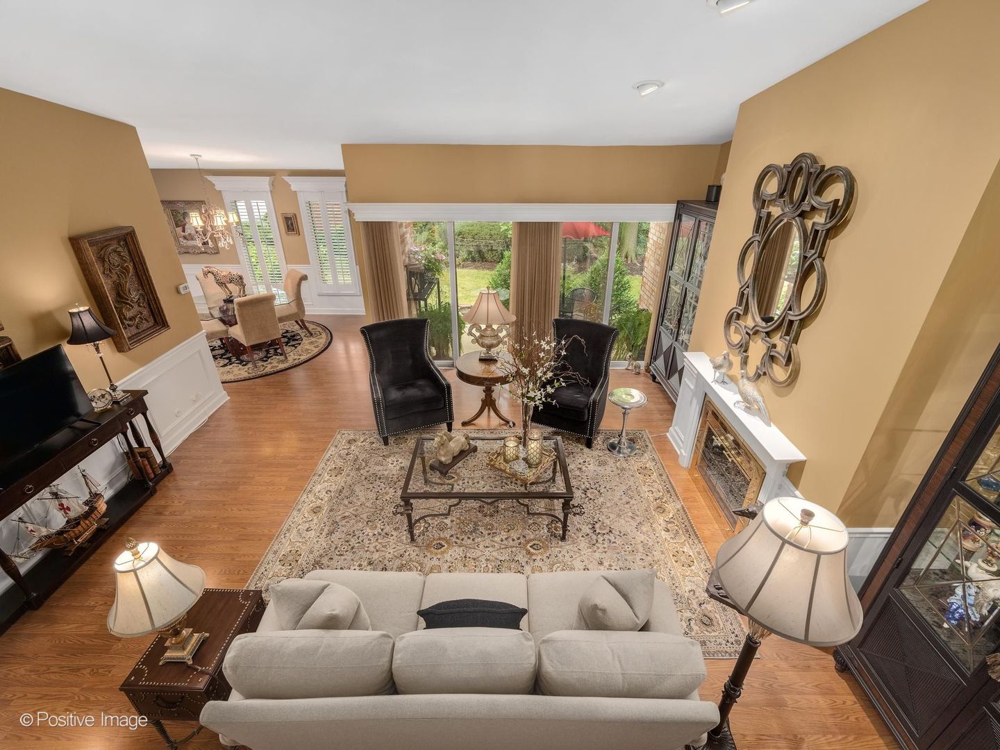 property viewer photo 5