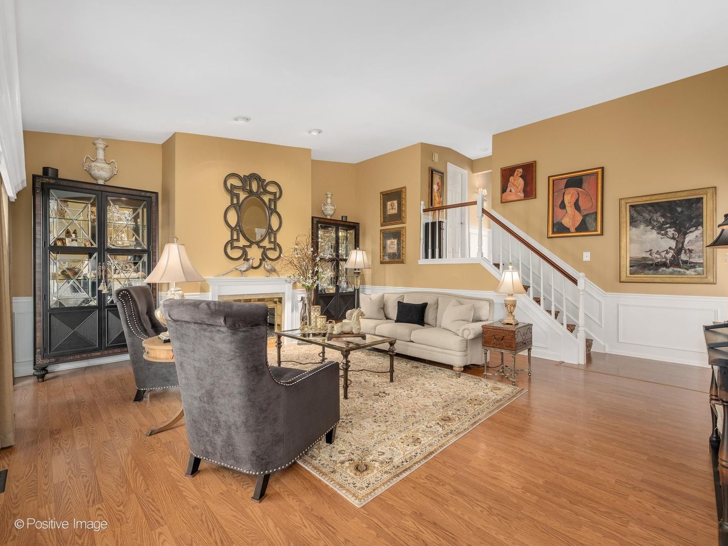 property viewer photo 6