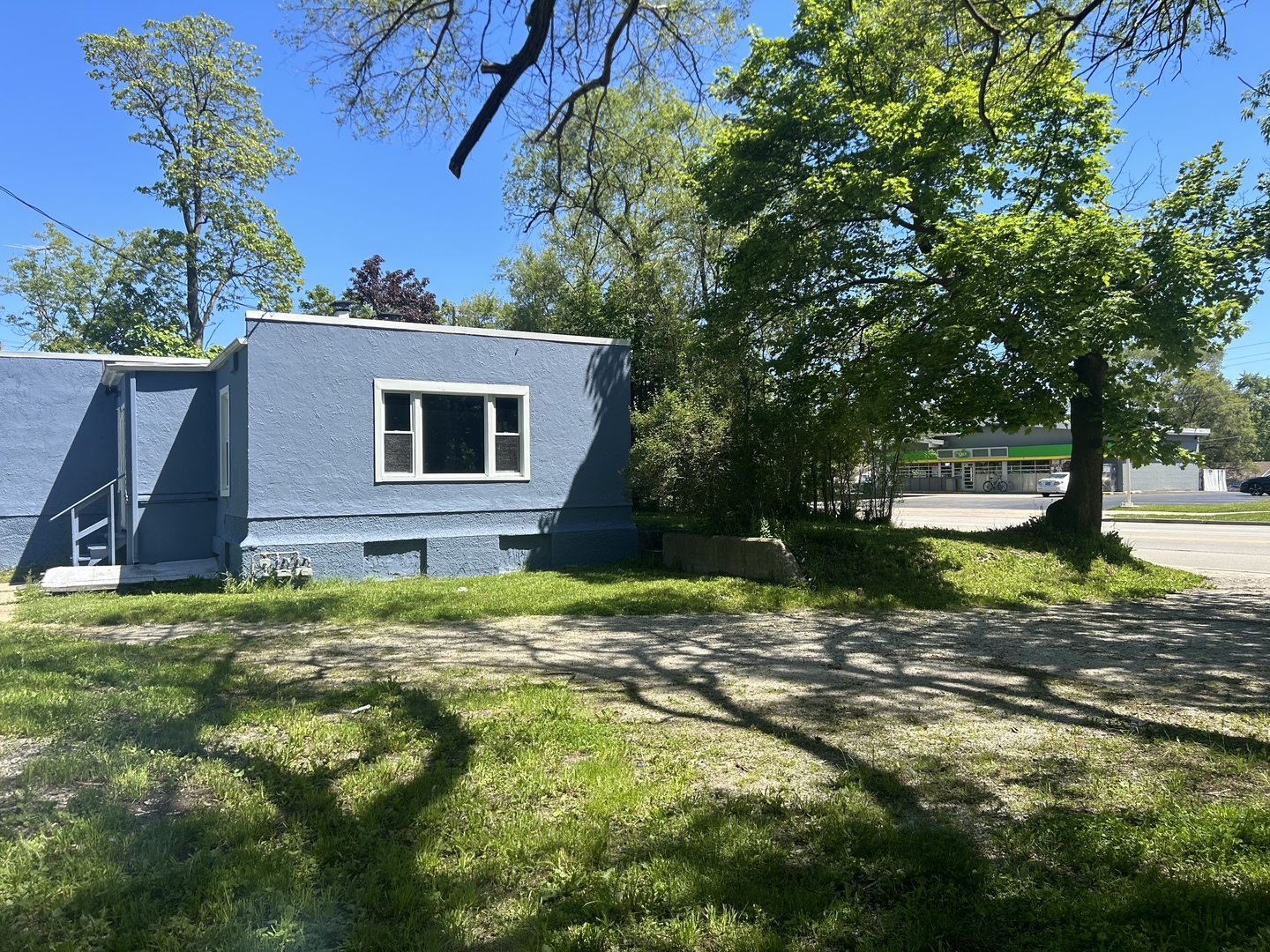 main property photo 1