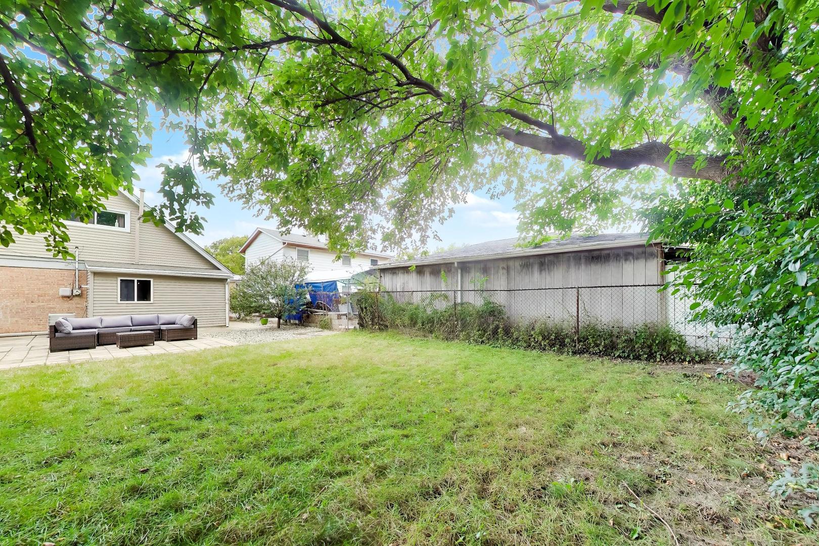 main property photo 32
