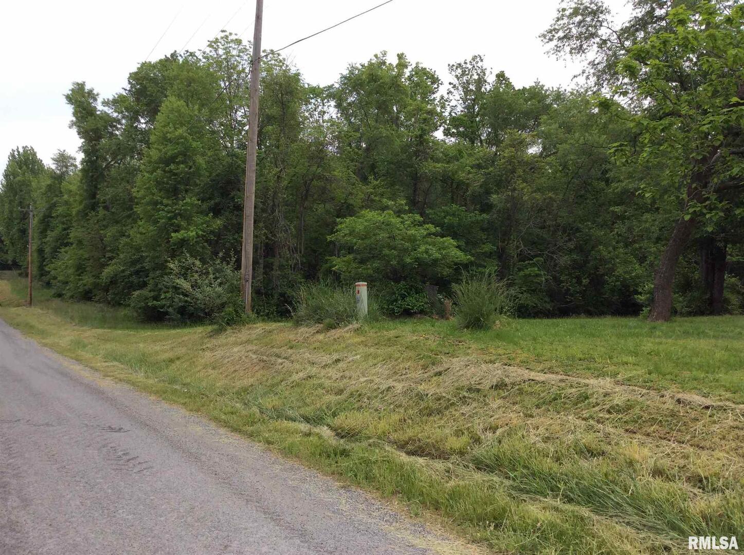 main property photo 13