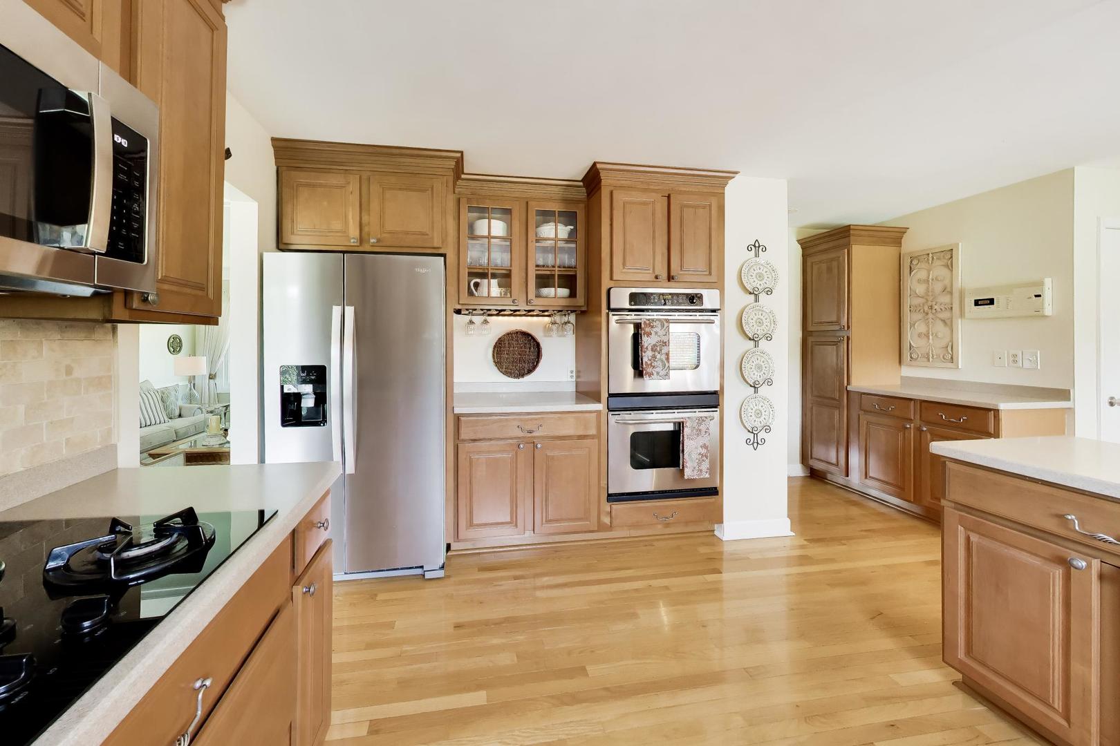 main property photo 7