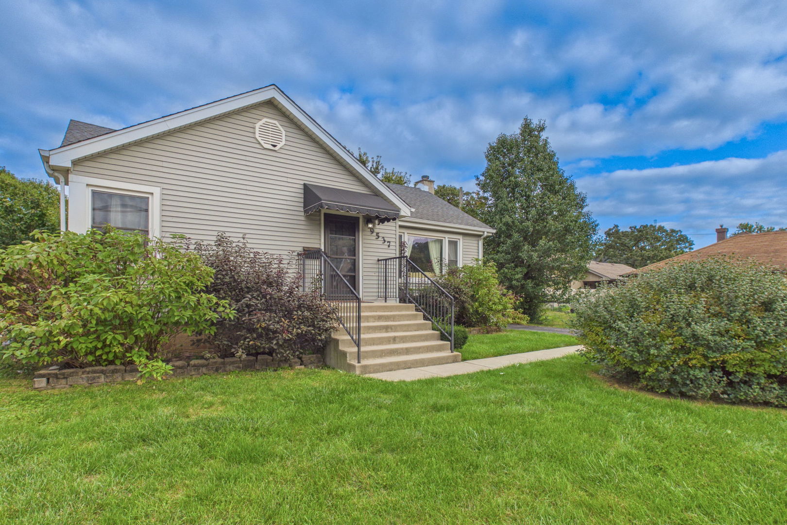 main property photo 2