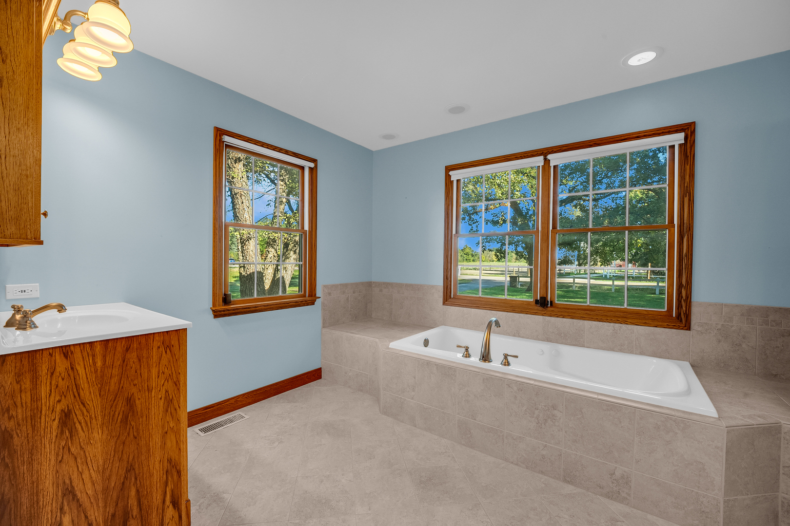 property viewer photo 8