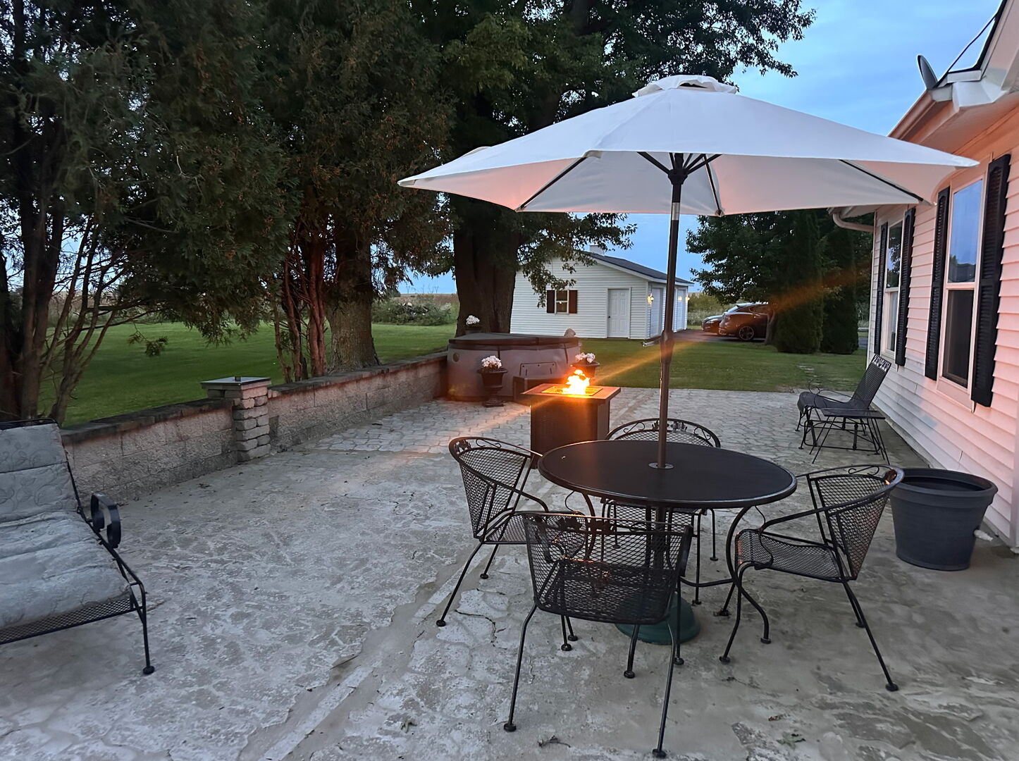 main property photo 8