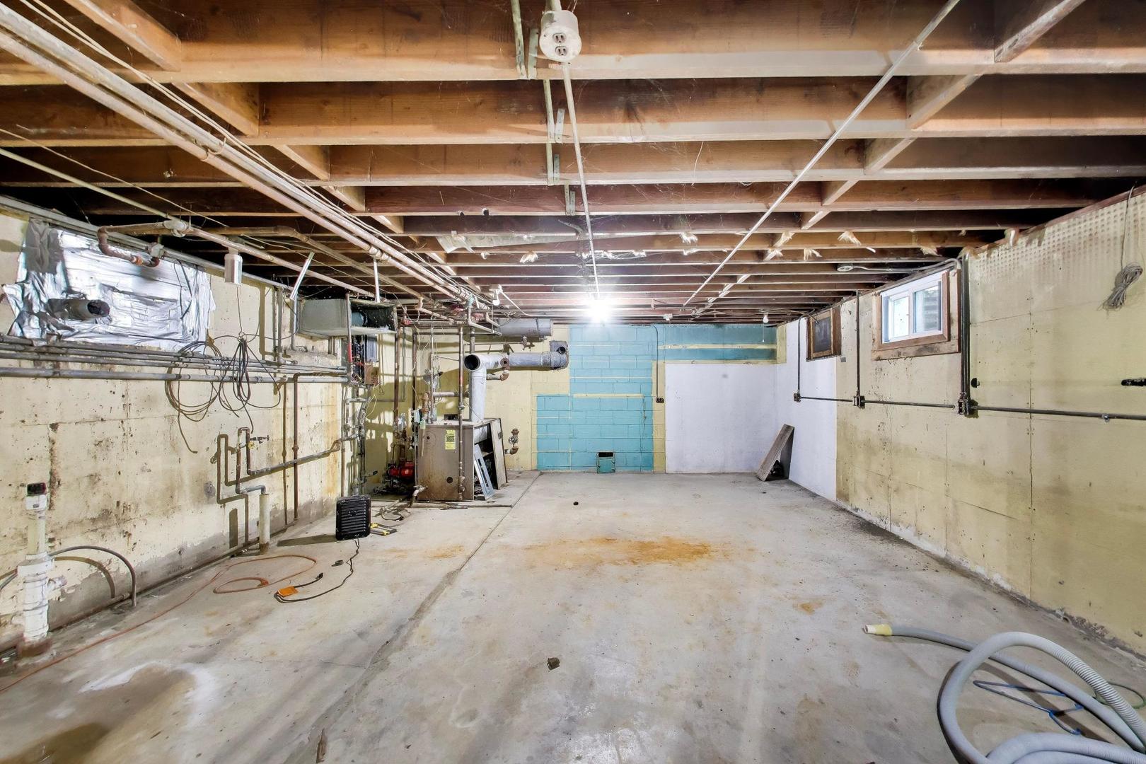 main property photo 49