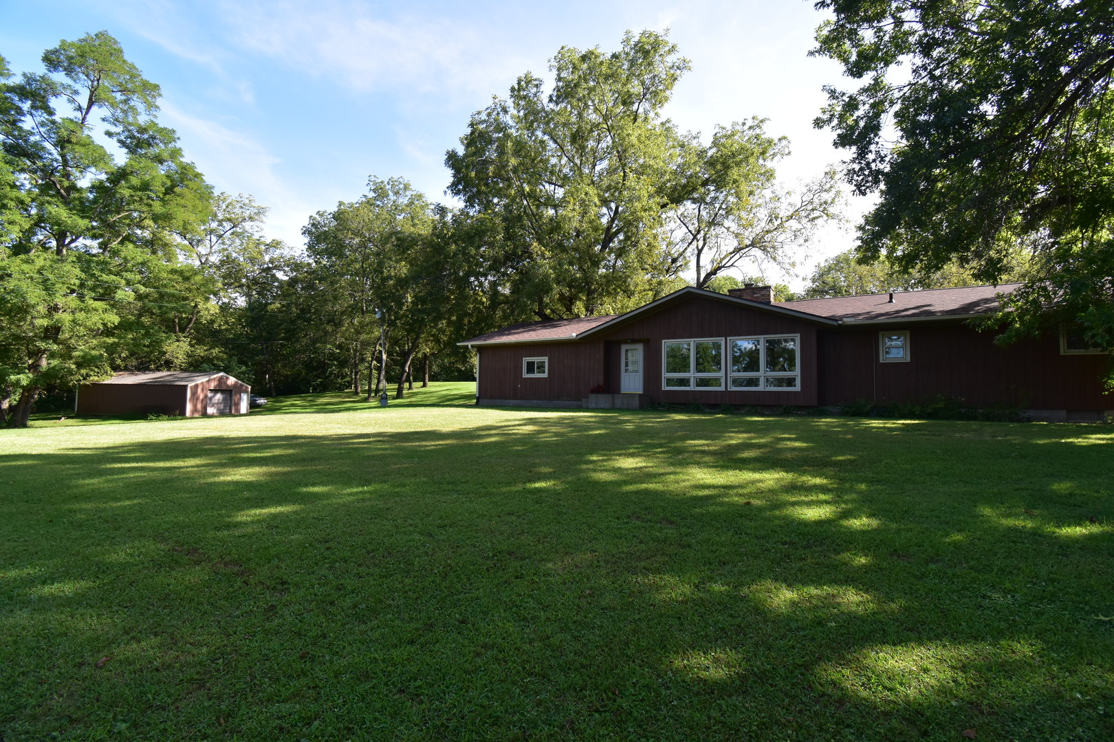 main property photo 32