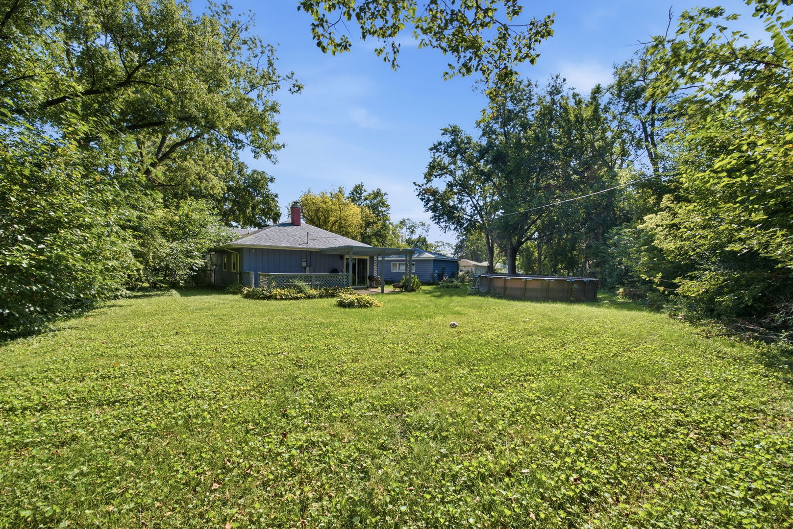 main property photo 12