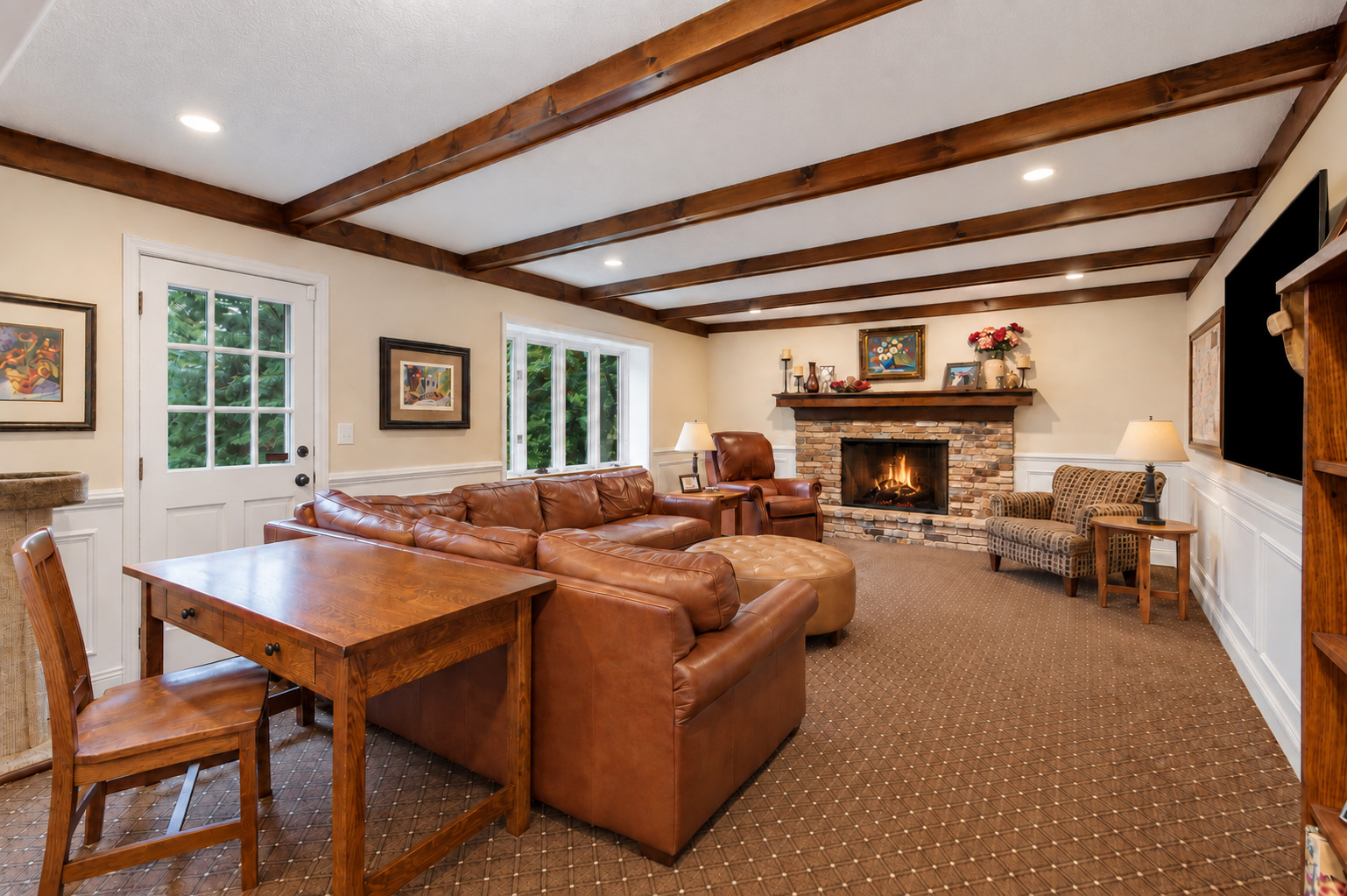 main property photo 12