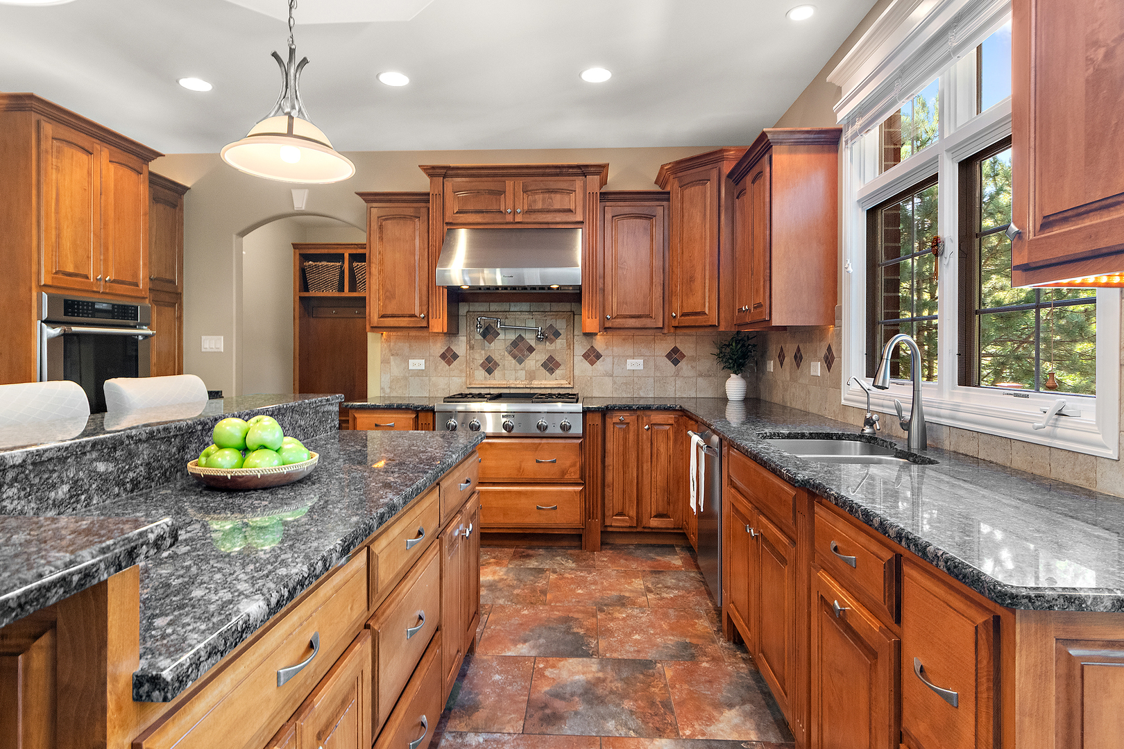 main property photo 20