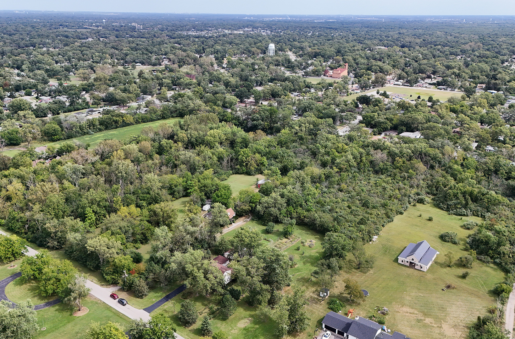 main property photo 3