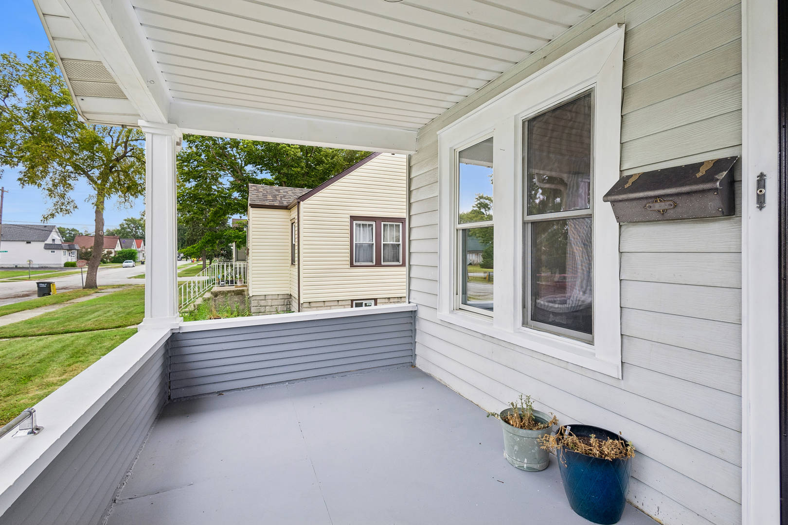 main property photo 18
