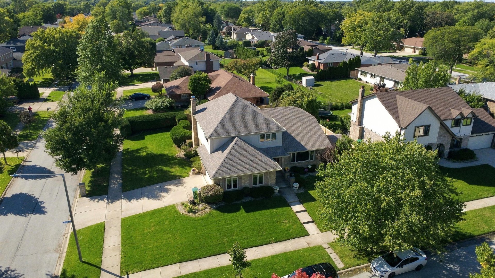 main property photo 40