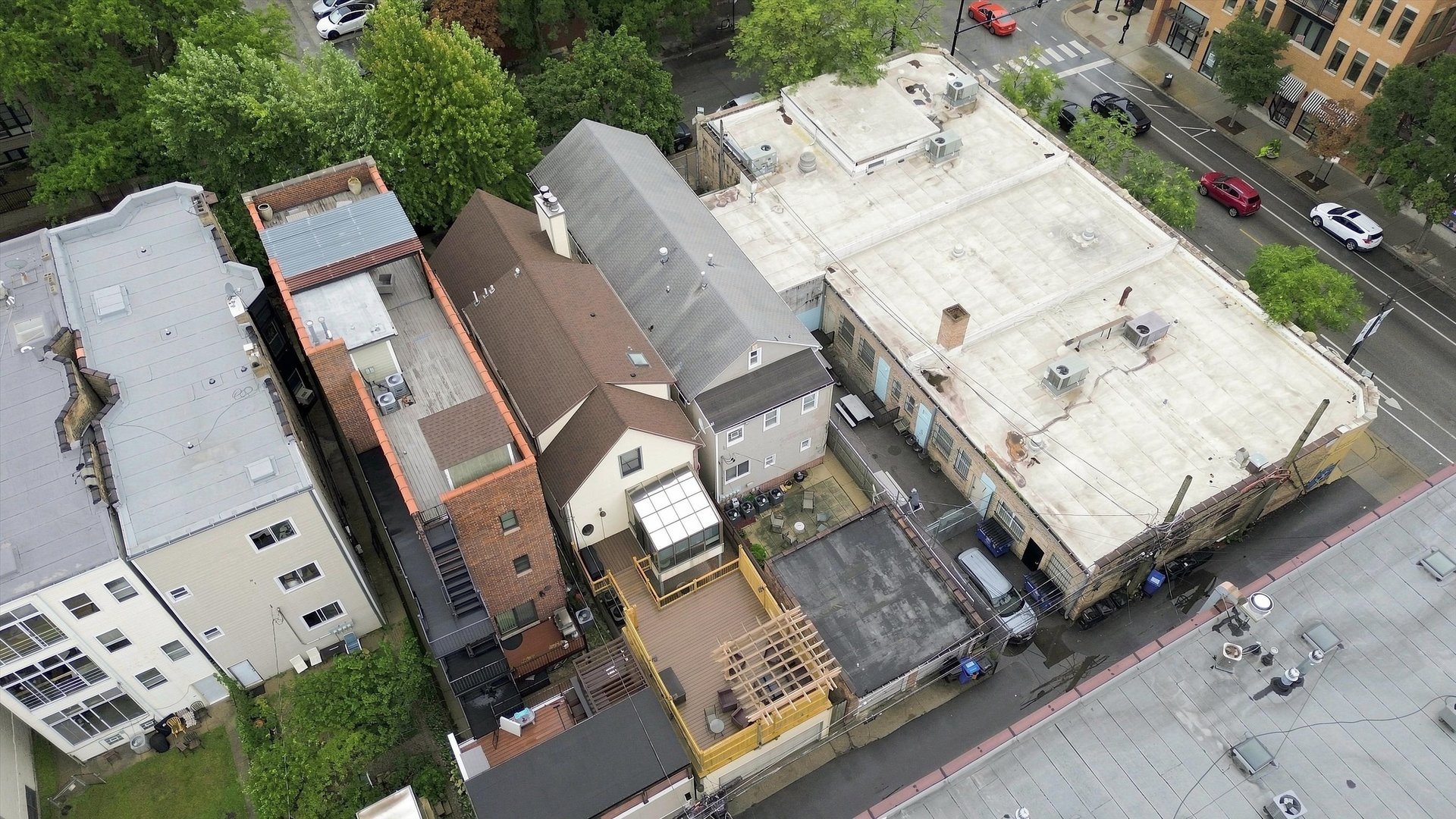 main property photo 45