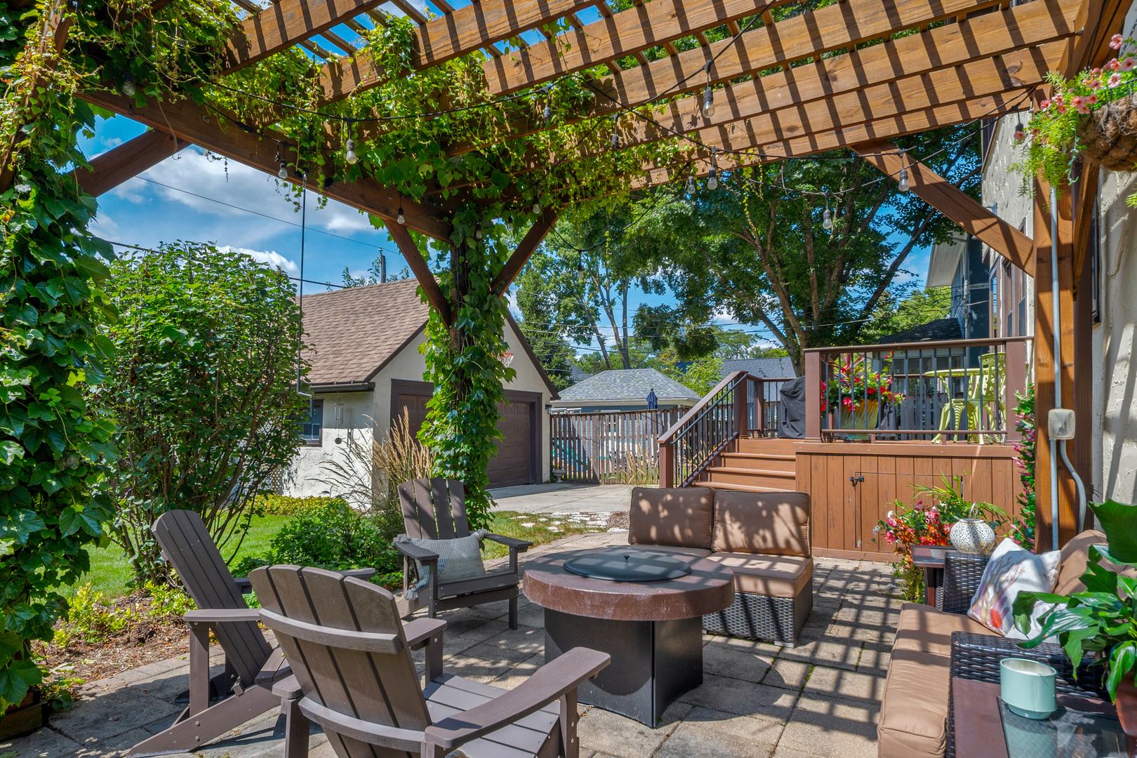 main property photo 45