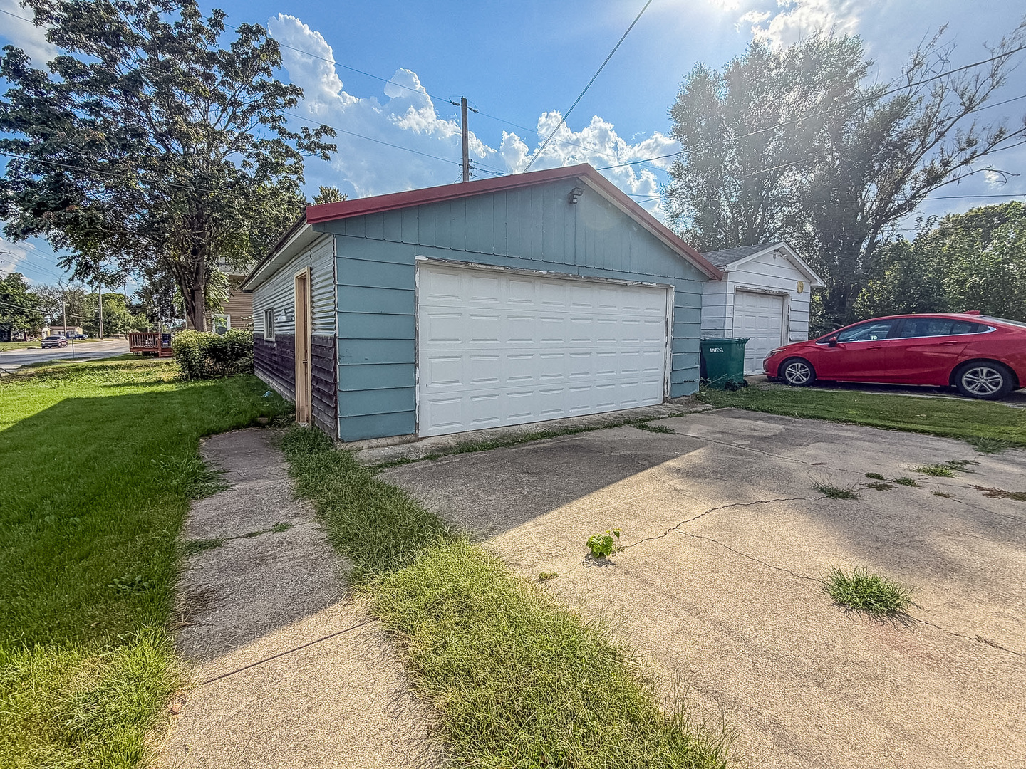 main property photo 18