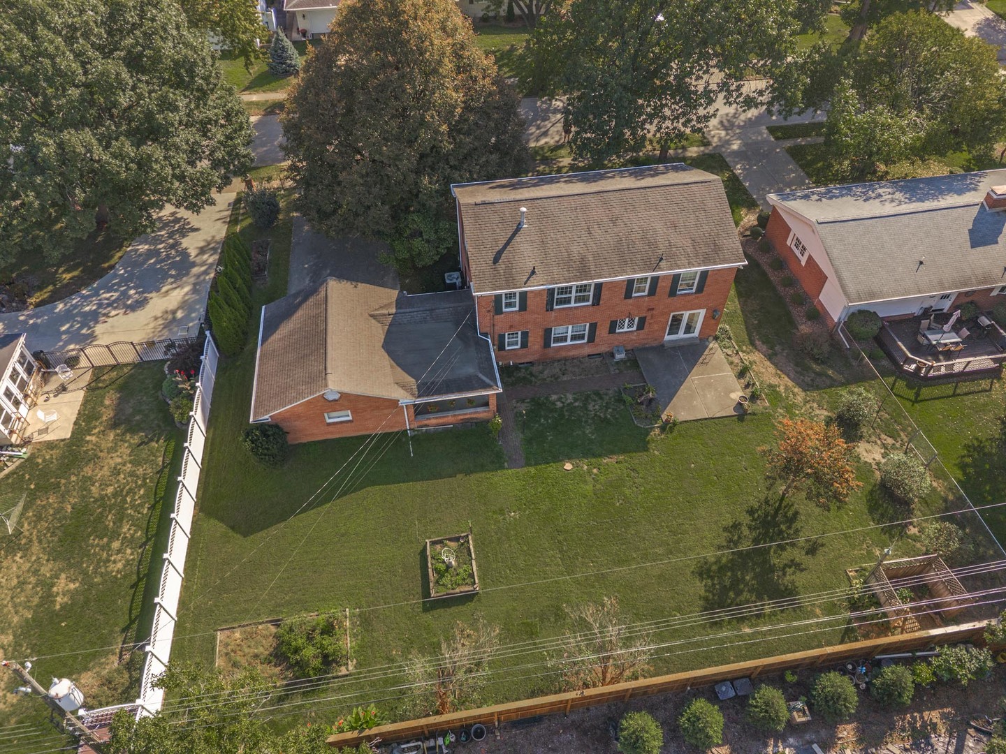 main property photo 58