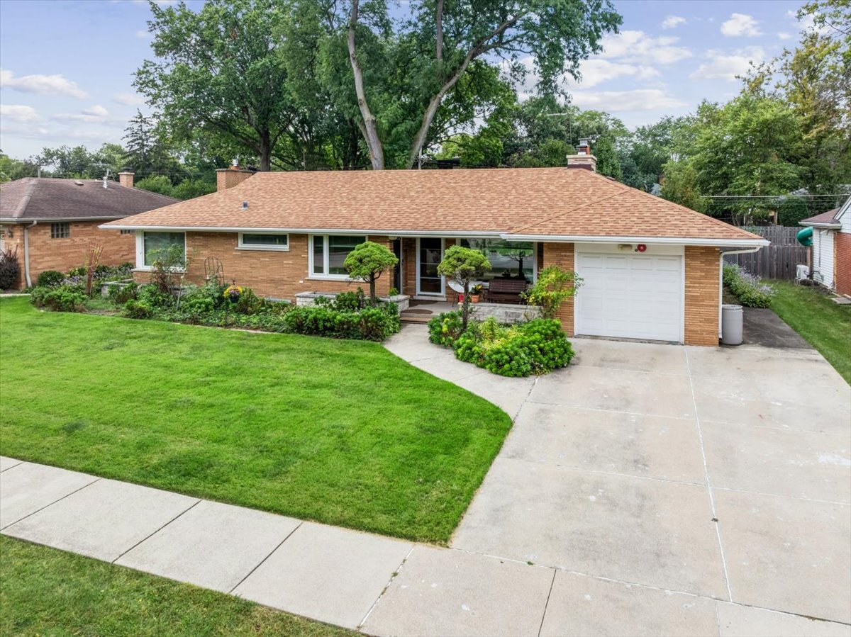 main property photo 29