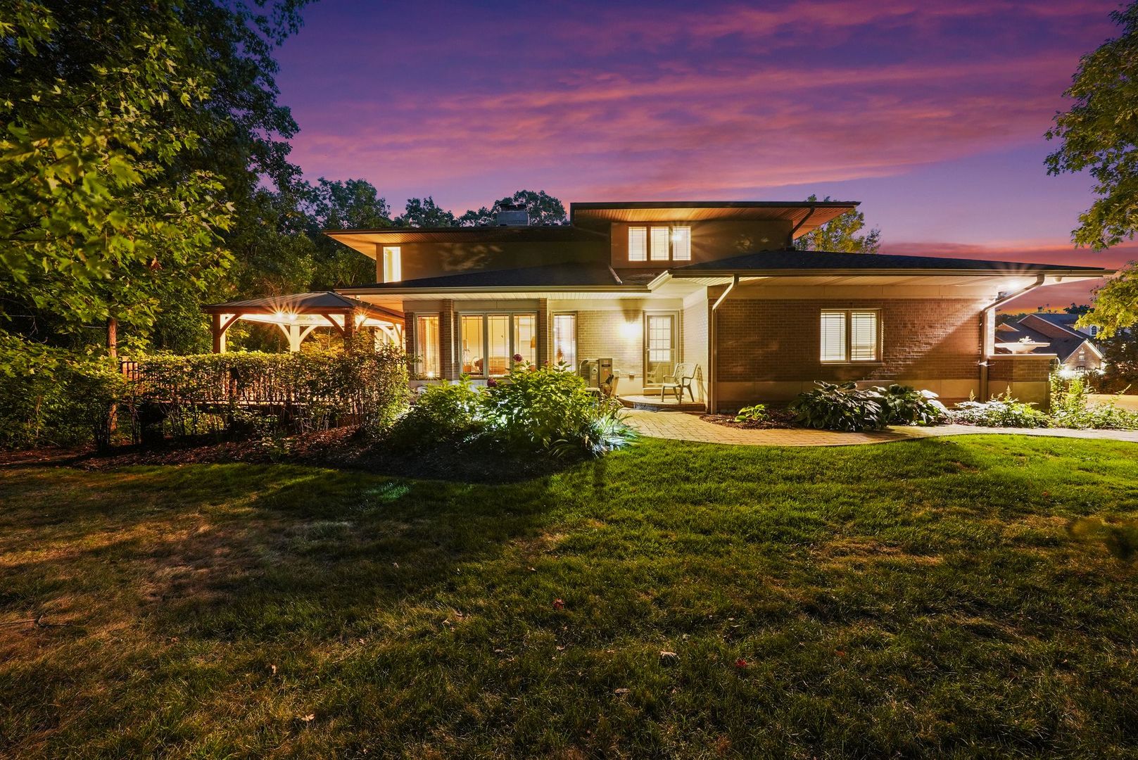 main property photo 6