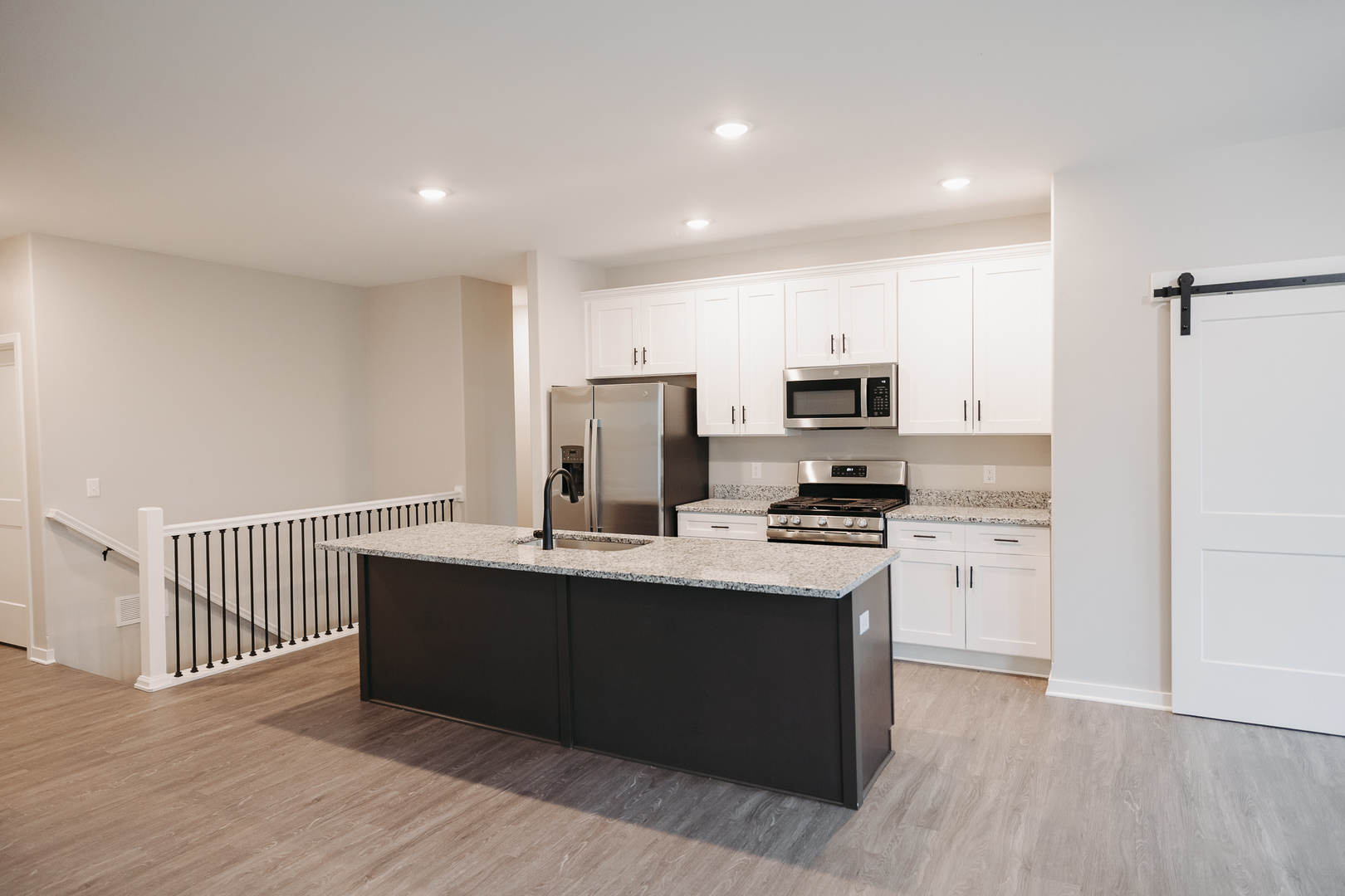 property viewer photo 3