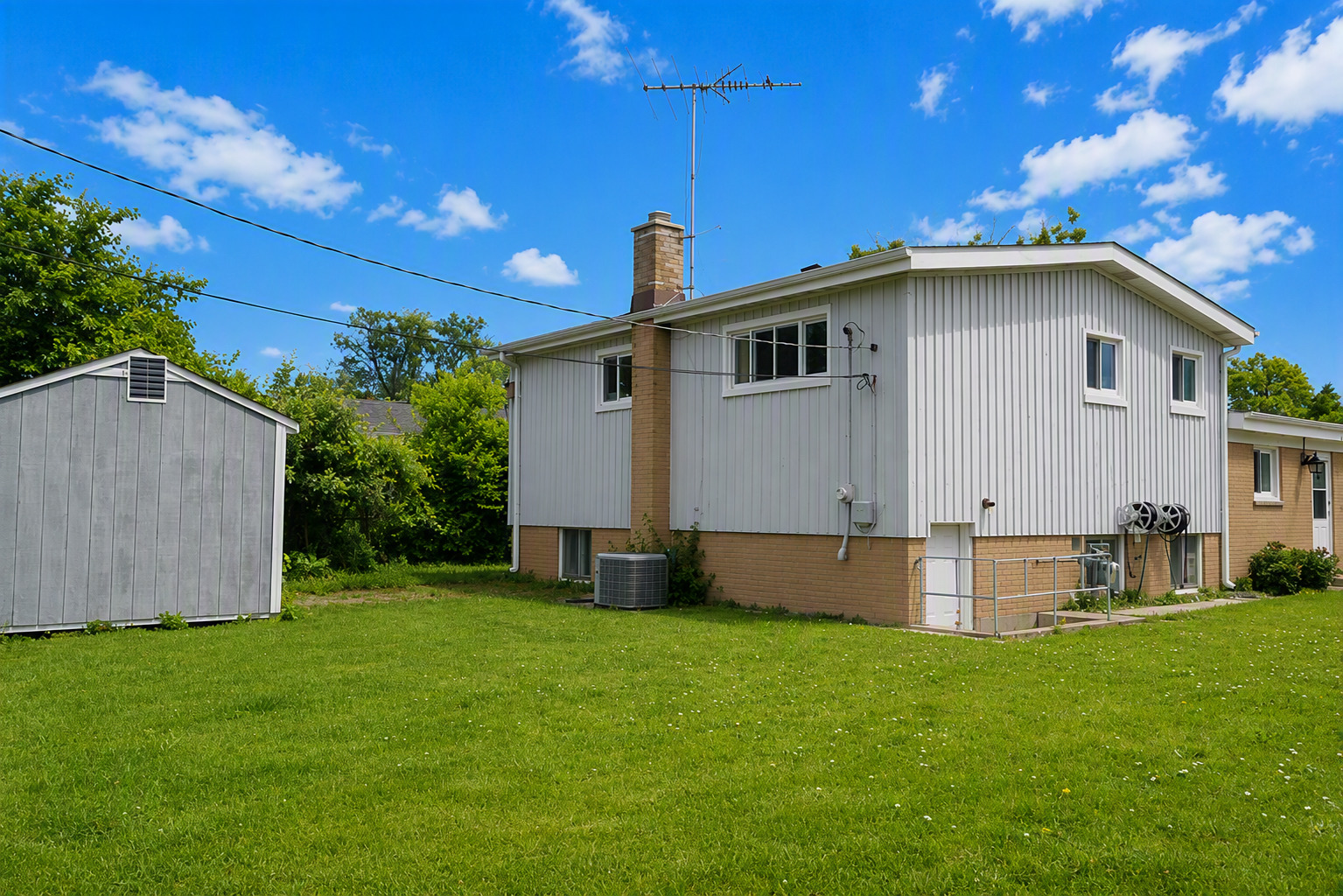 main property photo 21