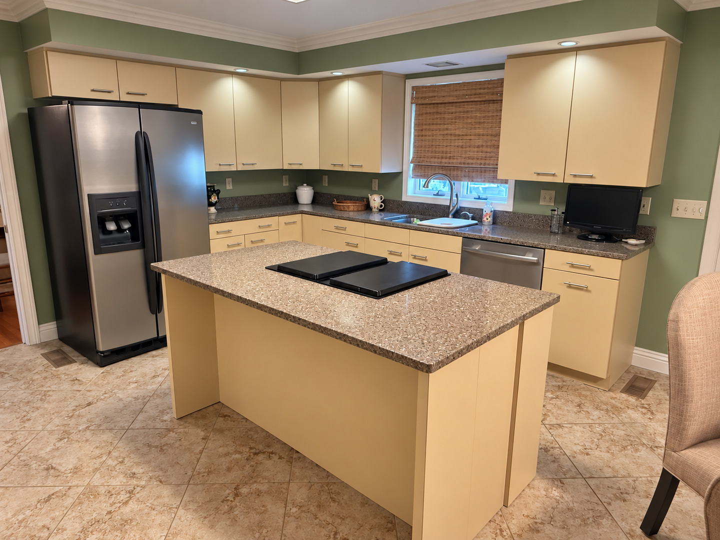 main property photo 5