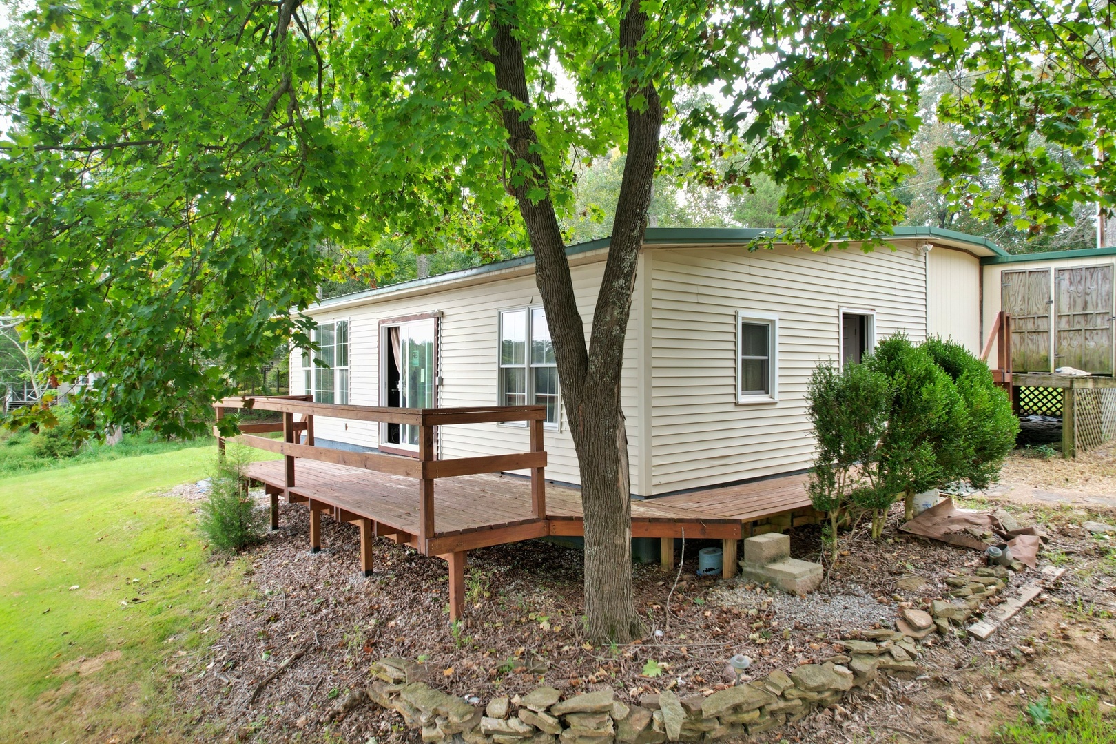 main property photo 3