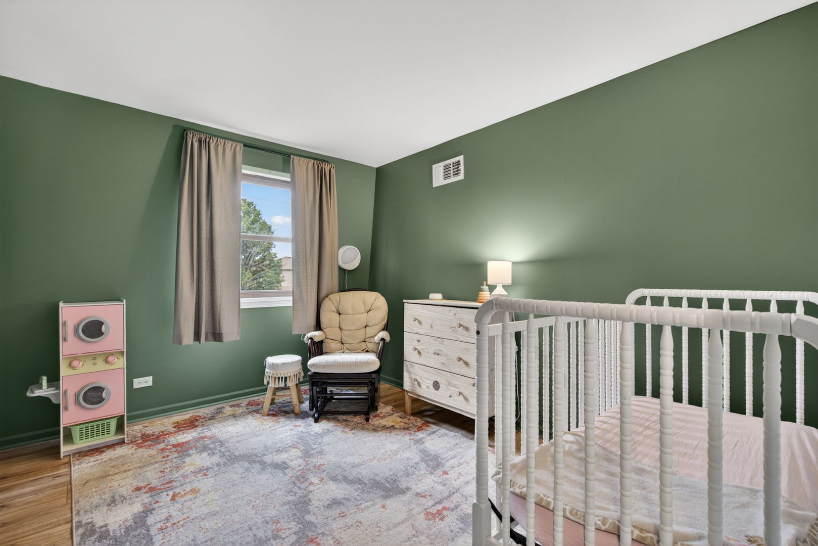 main property photo 16