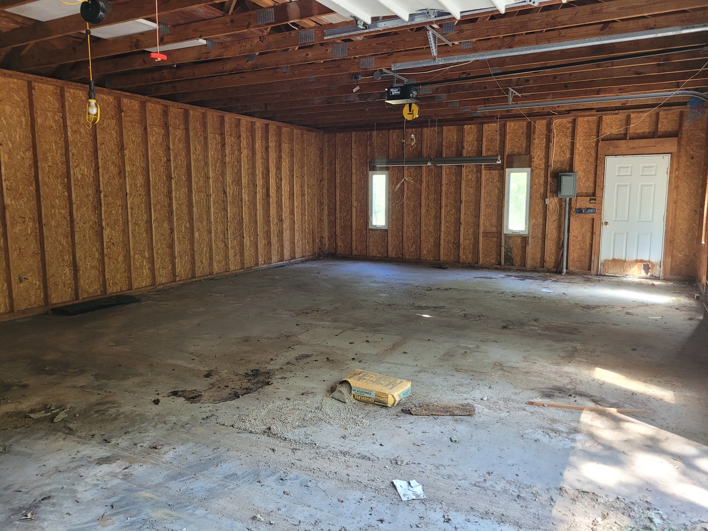 main property photo 11