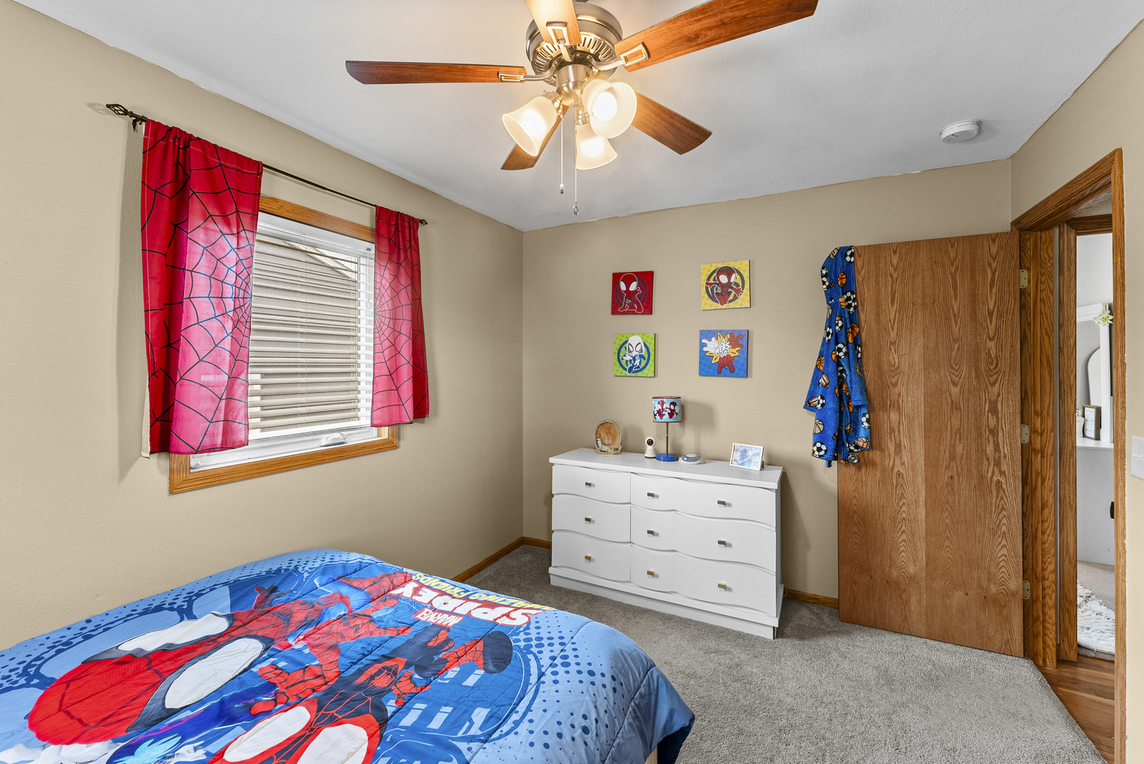 main property photo 14