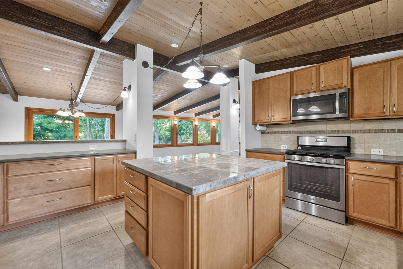 property viewer photo 12