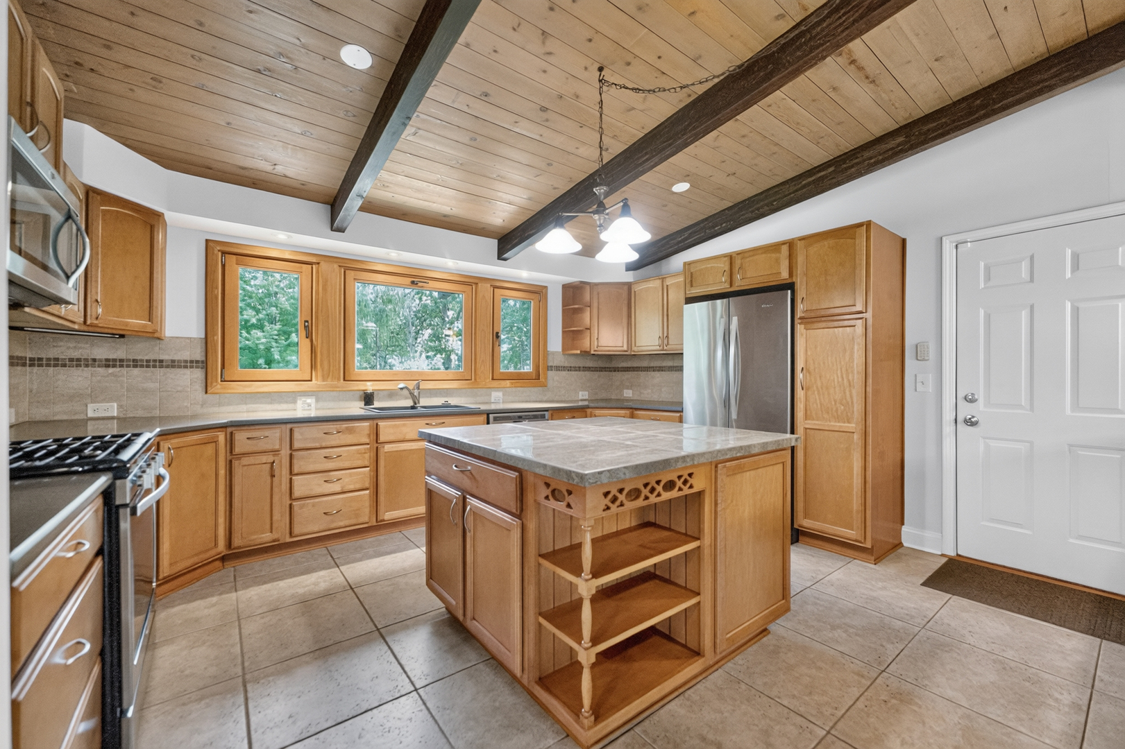 property viewer photo 14