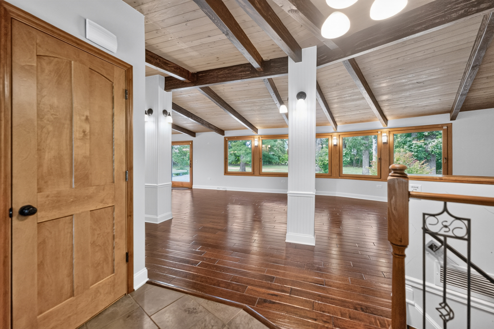 property viewer photo 5