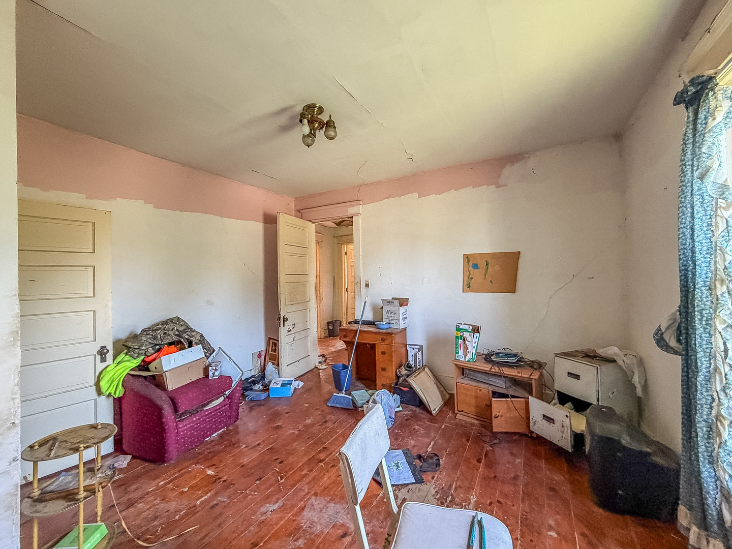 main property photo 16