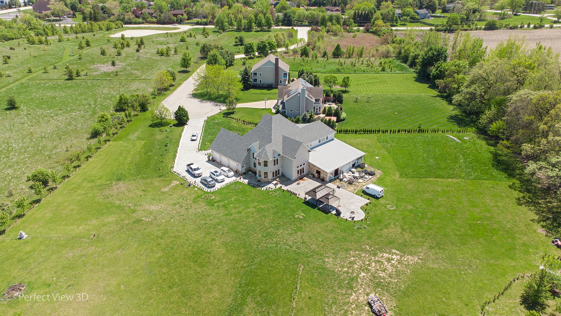 main property photo 21