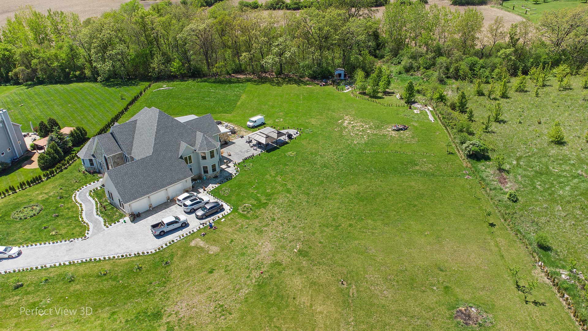 main property photo 47