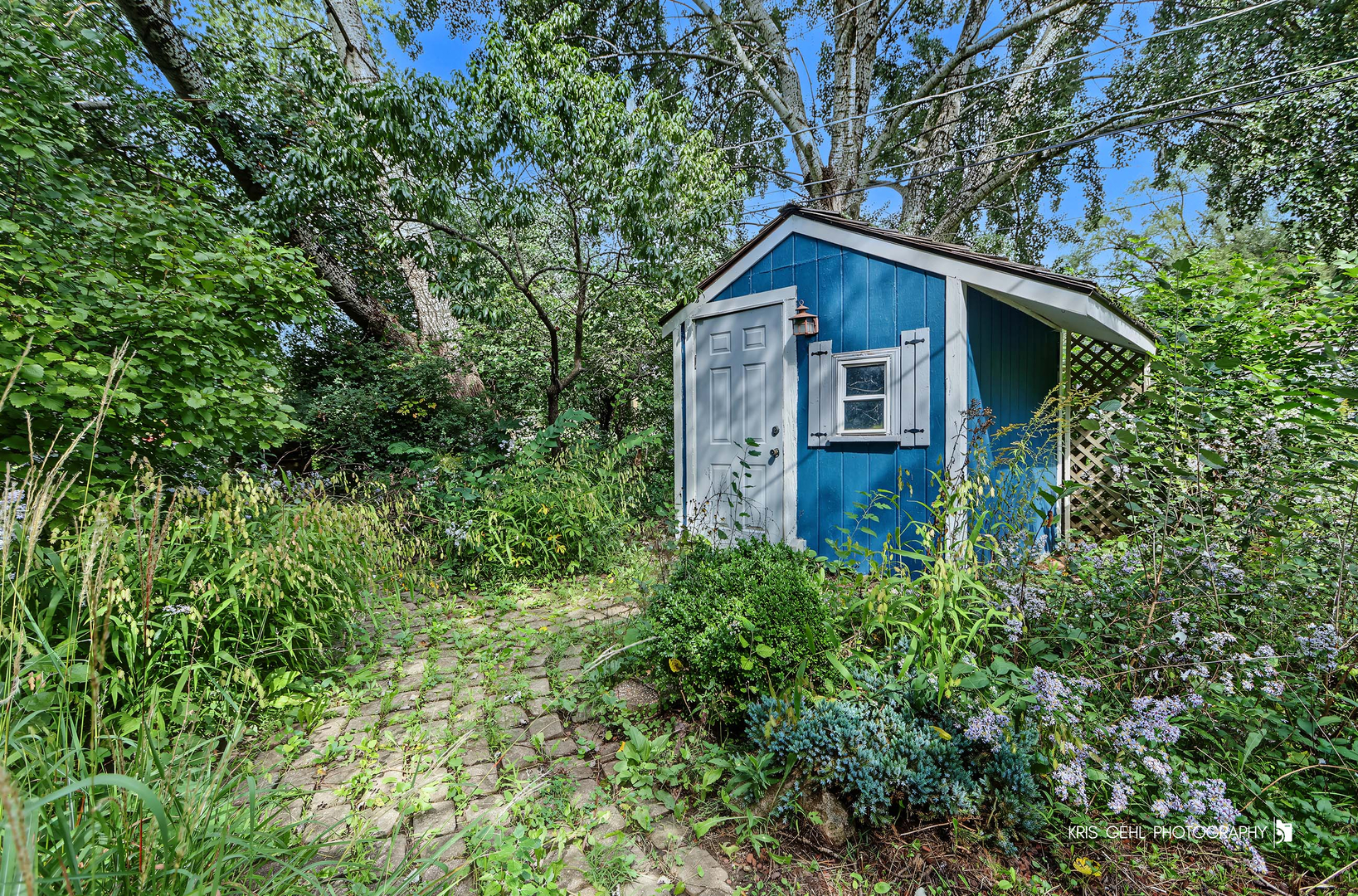 main property photo 19
