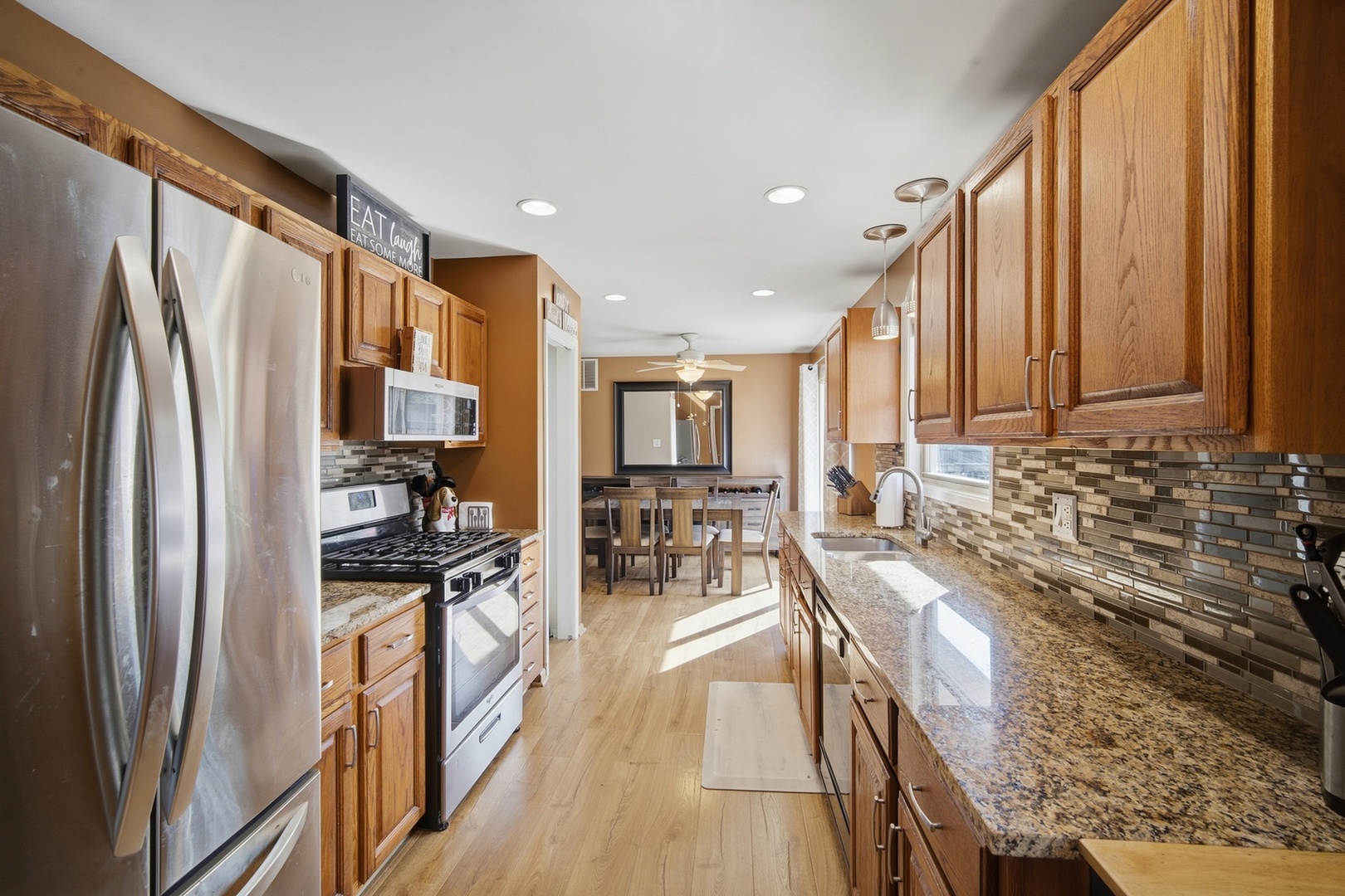 main property photo 12
