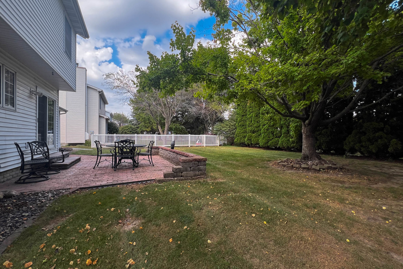 main property photo 33