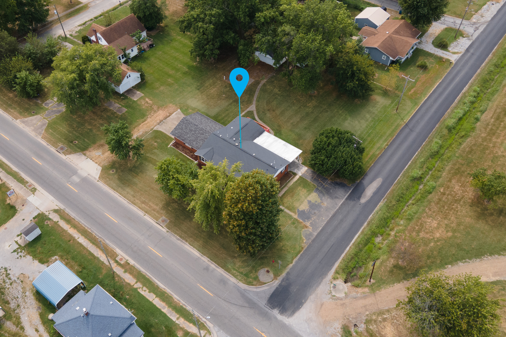 main property photo 29