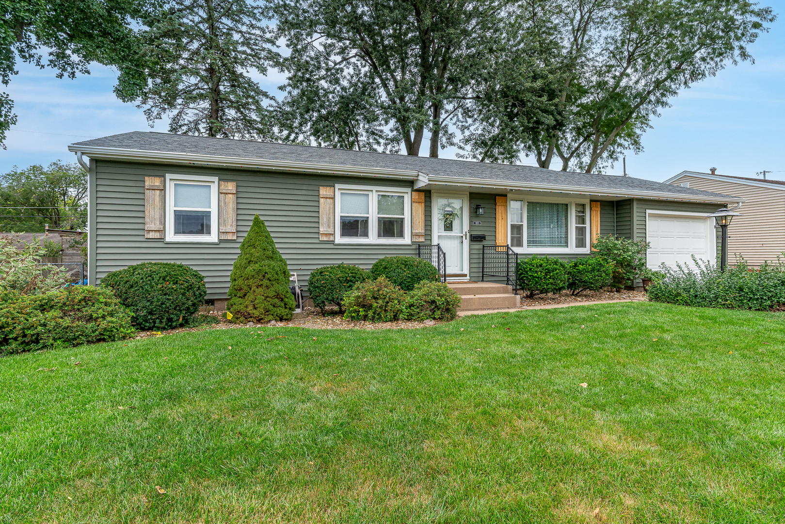 main property photo 22