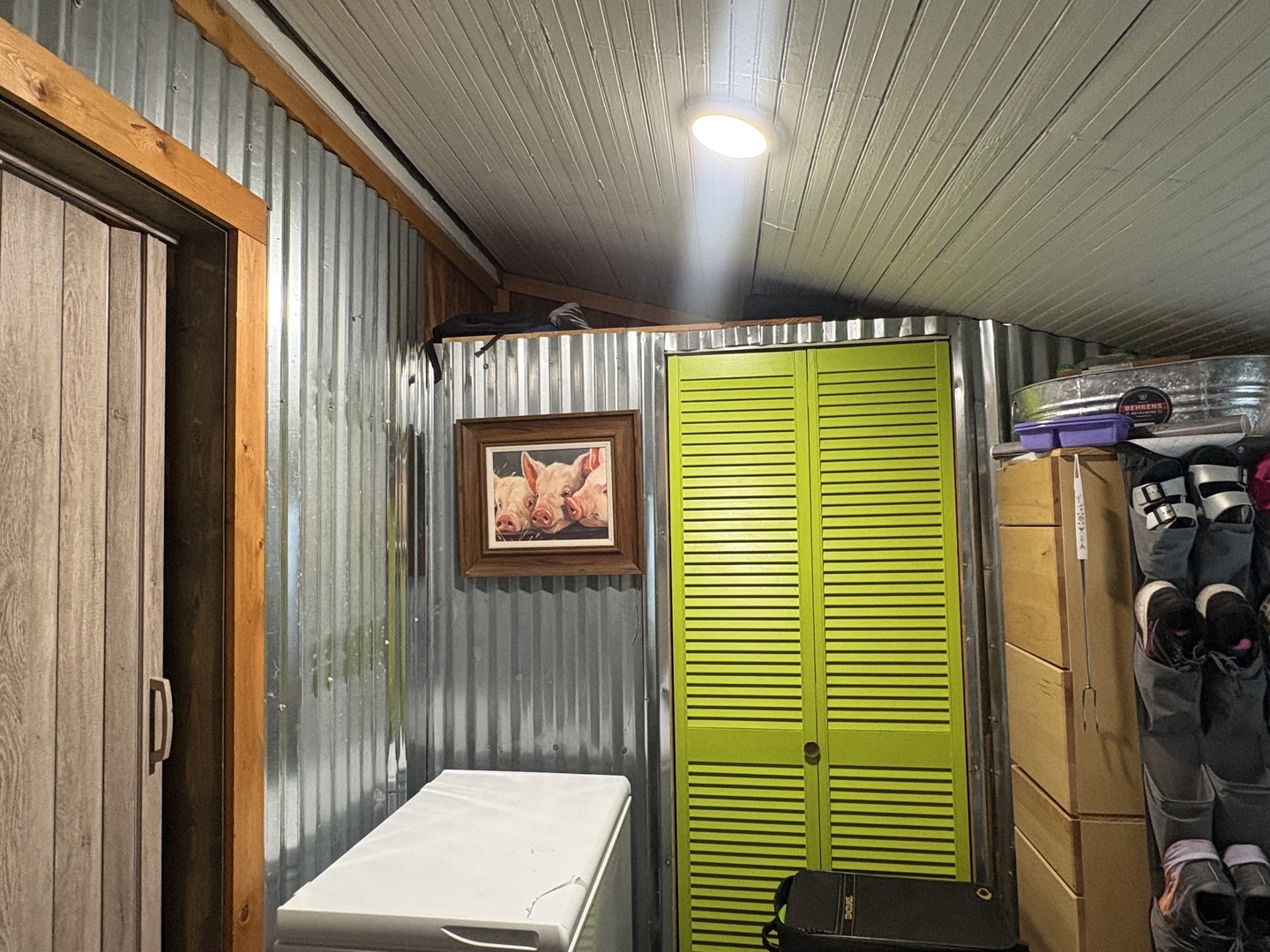main property photo 13