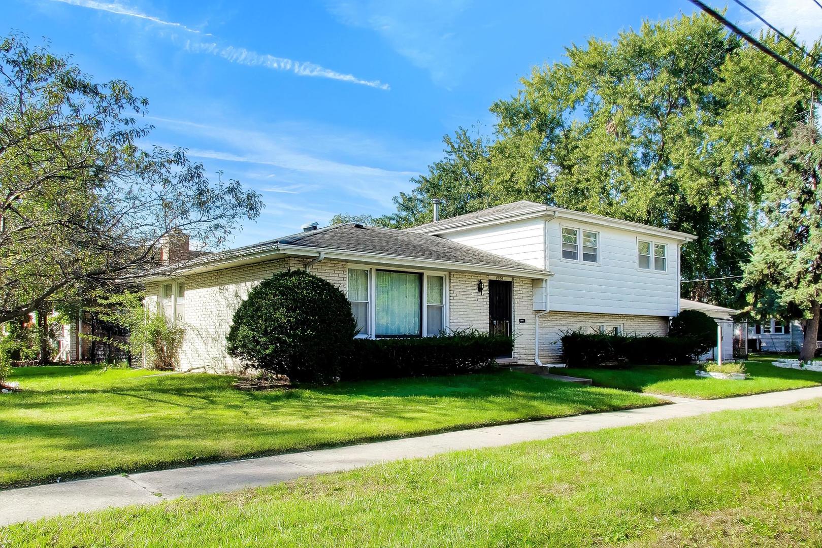 main property photo 2