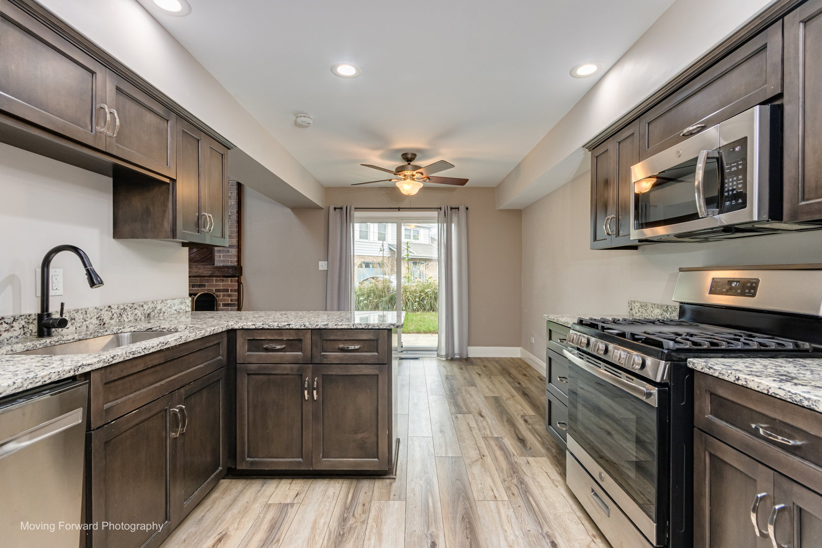 property viewer photo 13