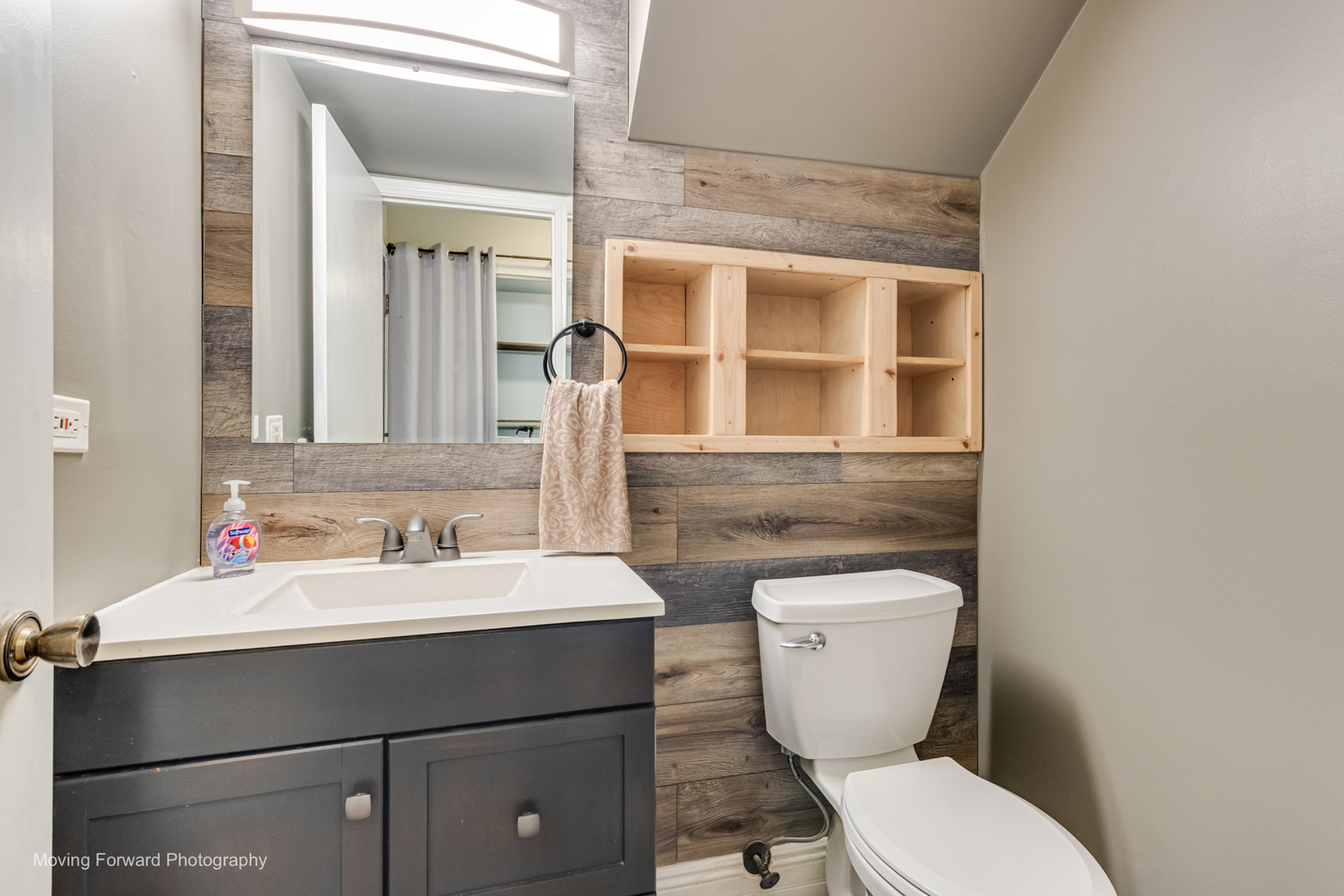 property viewer photo 18