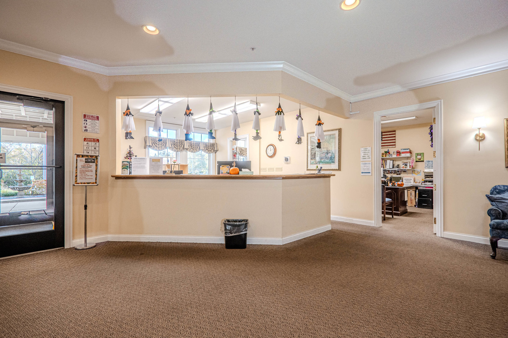 main property photo 32