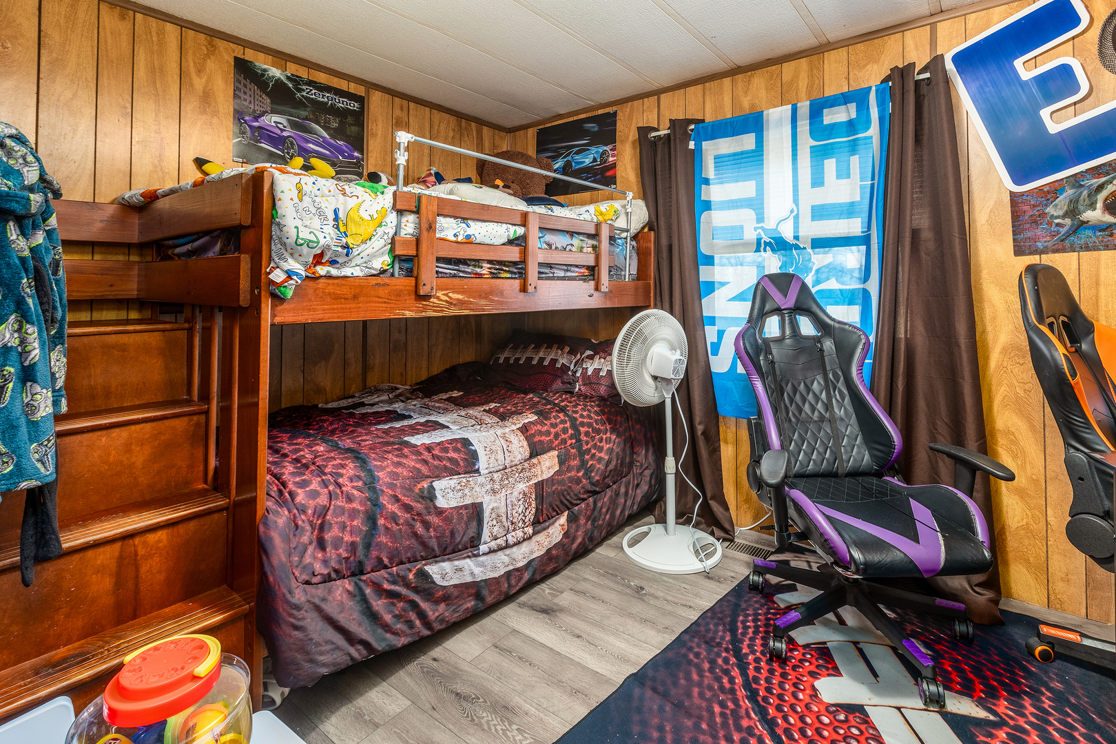main property photo 14