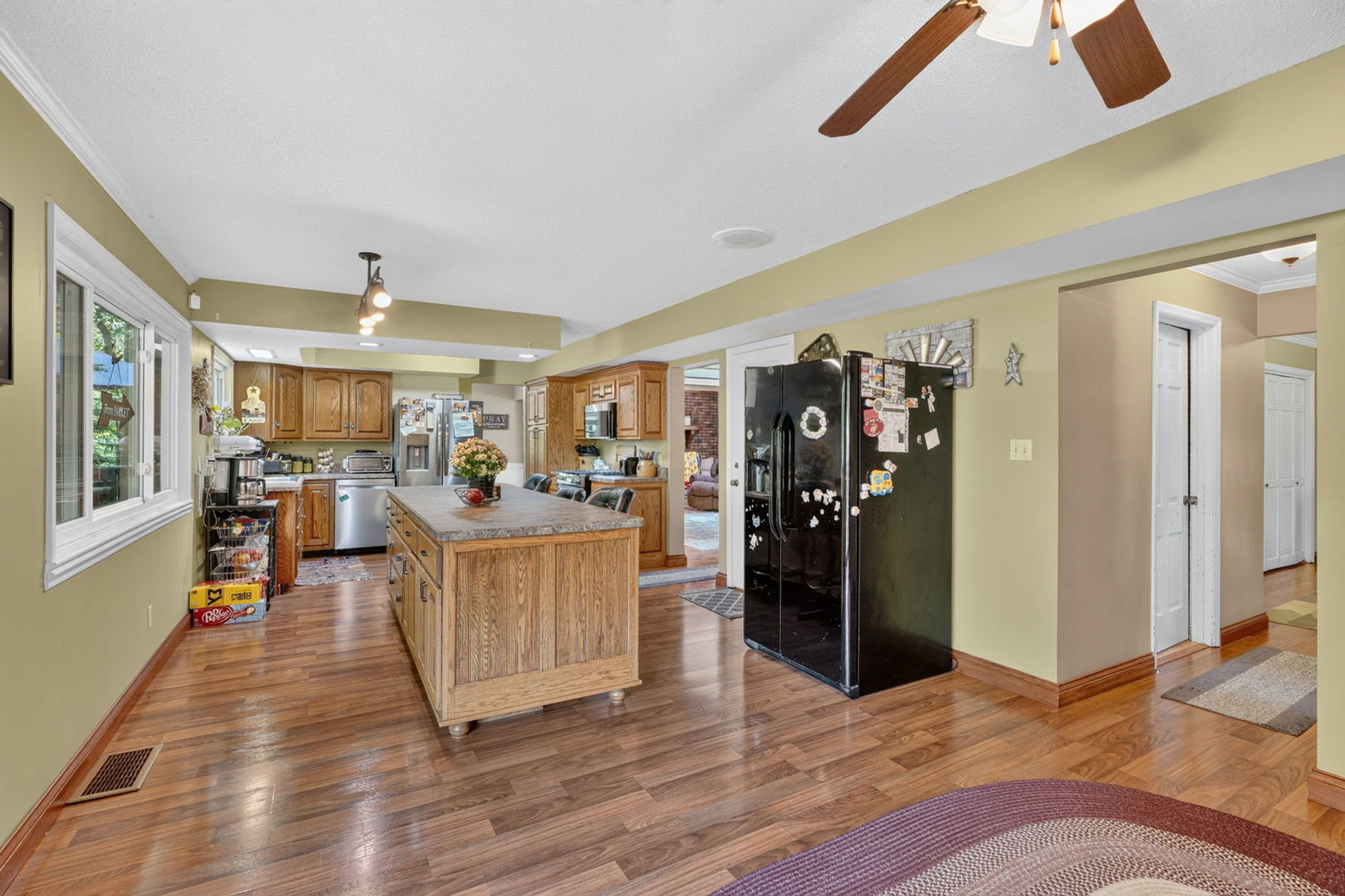 main property photo 18