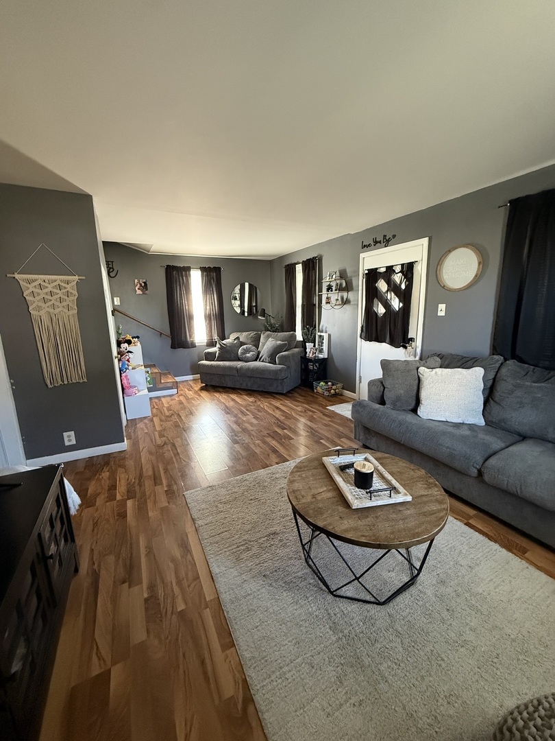 property viewer photo 6